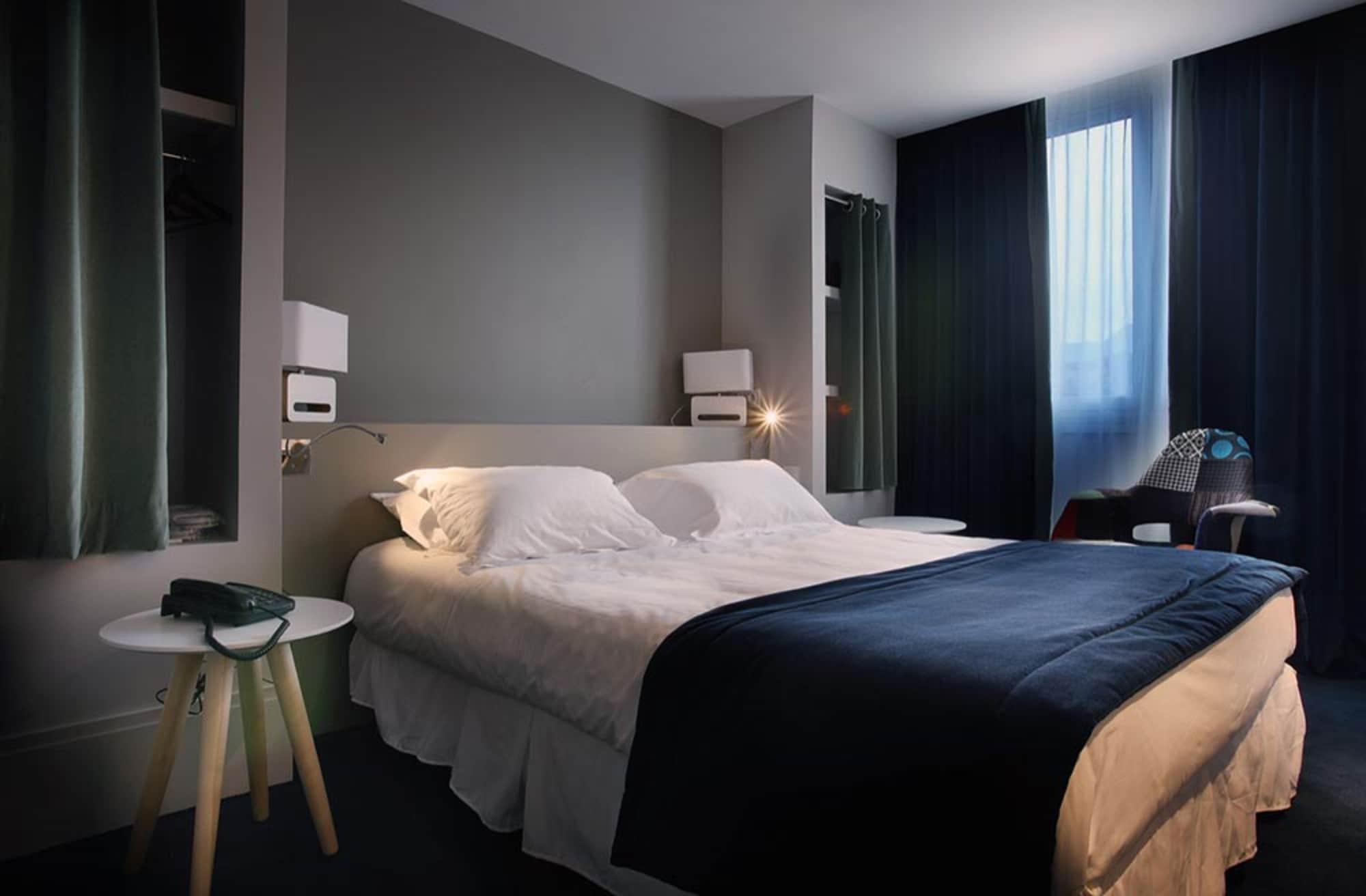Hotel Le Cinq Hyper - Centre Chambéry Zimmer foto